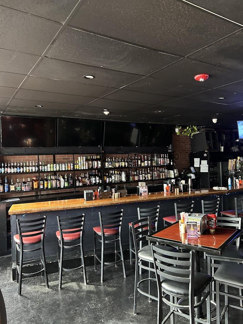 The Fancy Bar & Grill Gallery Image 3